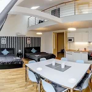 Aparthotel Riverside Spirit, Praga